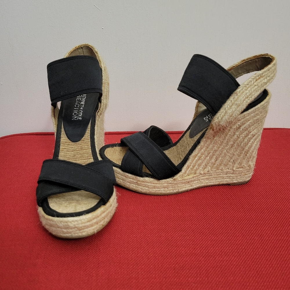 Kenneth Cole Reaction, Black Wedge Size 5